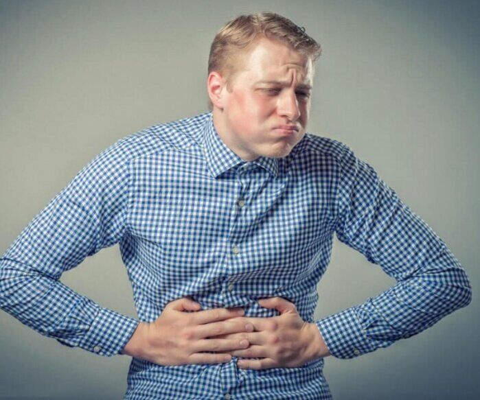 stomach ache and nausea due to parasites in the body